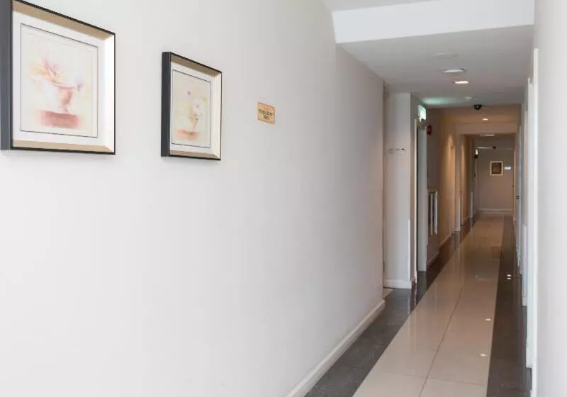 Hotelli Oyo 1108 Bundusan