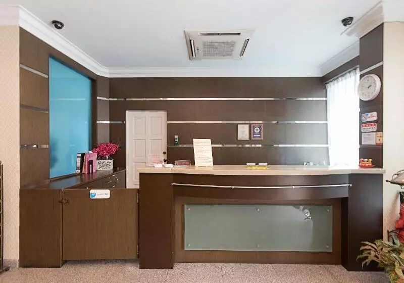 Hotelli Oyo 1108 Bundusan