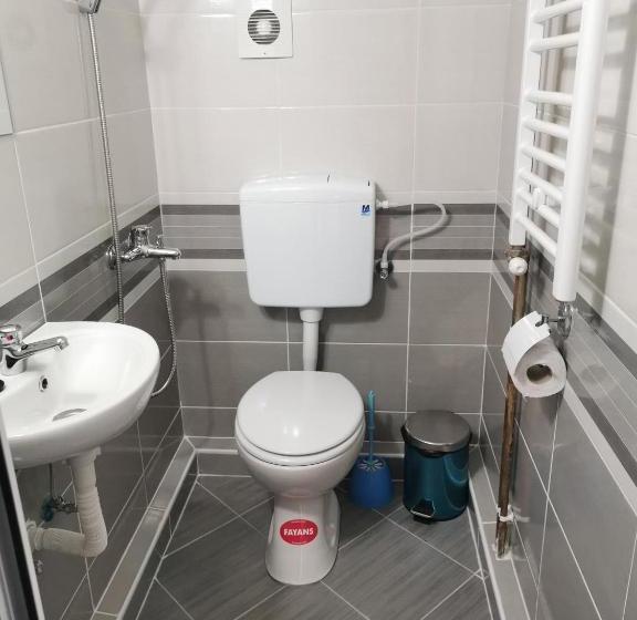 فندق على الطريق Diva Kompani Rooms