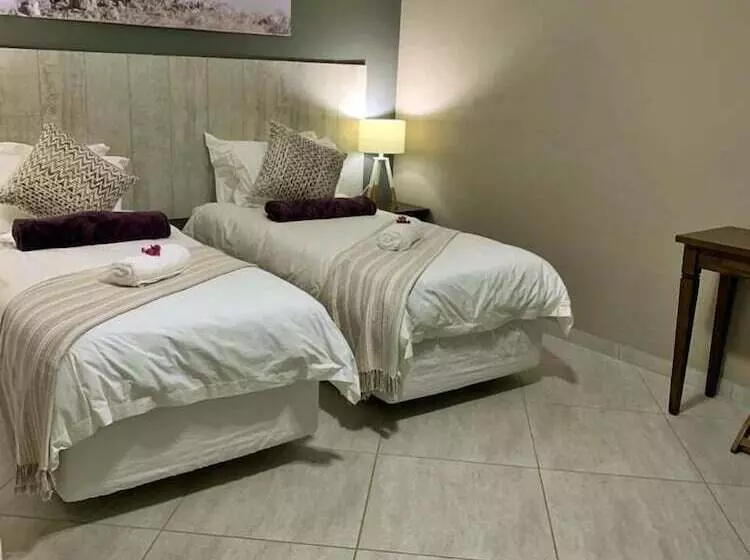 Majatalo The Wilds Guest House