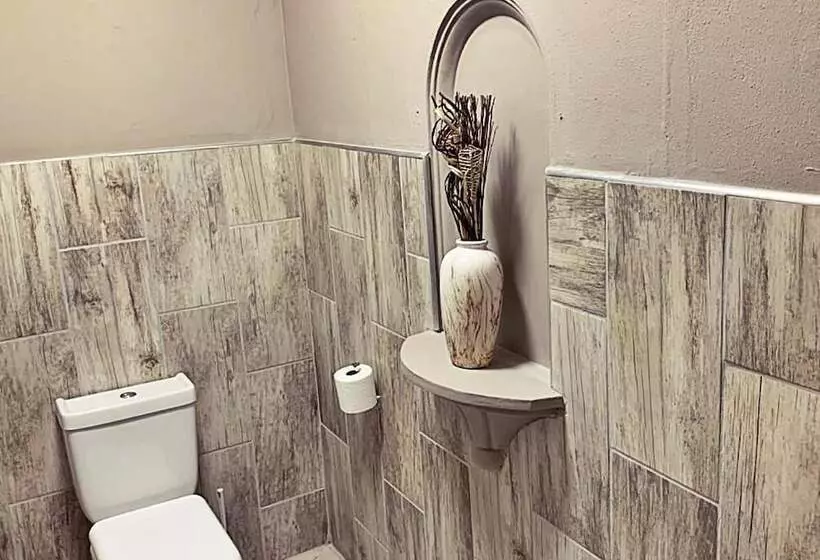 Majatalo The Wilds Guest House