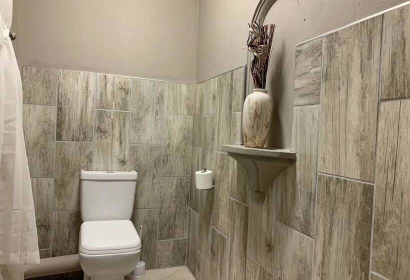 بنسيون The Wilds Guest House