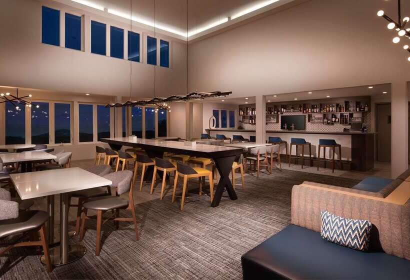 هتل Aiden By Best Western Cape Cod West Yarmouth