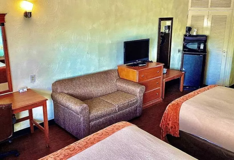 호텔 Budget Inn Of Okeechobee