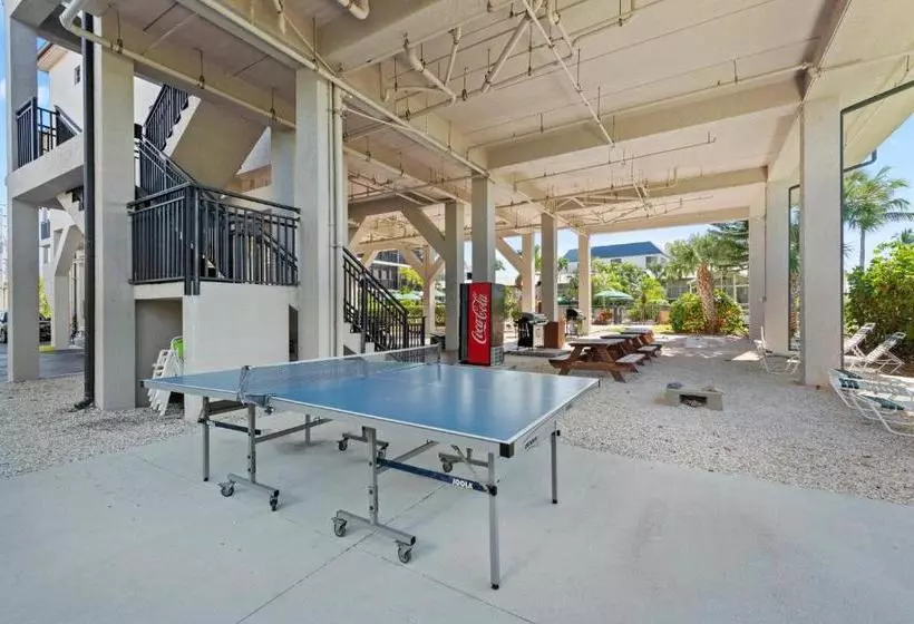 فندق Caribbean Beach Club