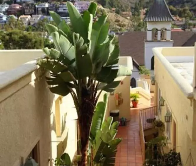 هتل Casa Mariquita