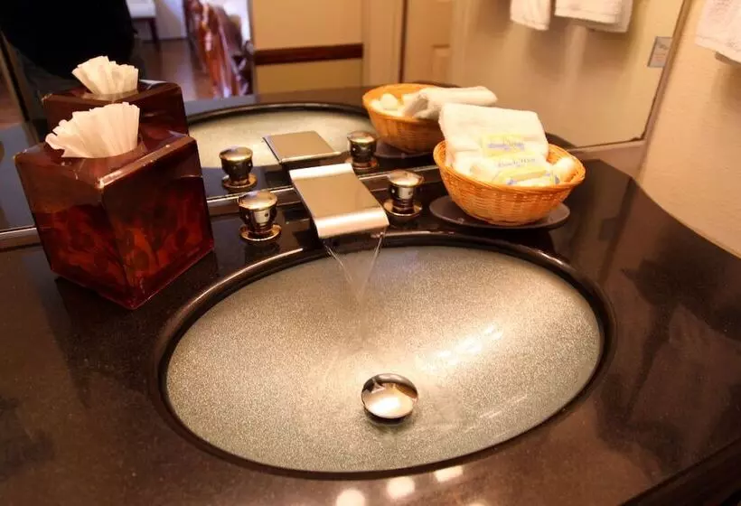 هتل Casa Mariquita