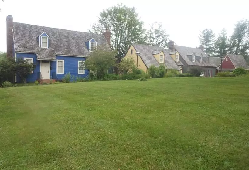 فندق Century Suites