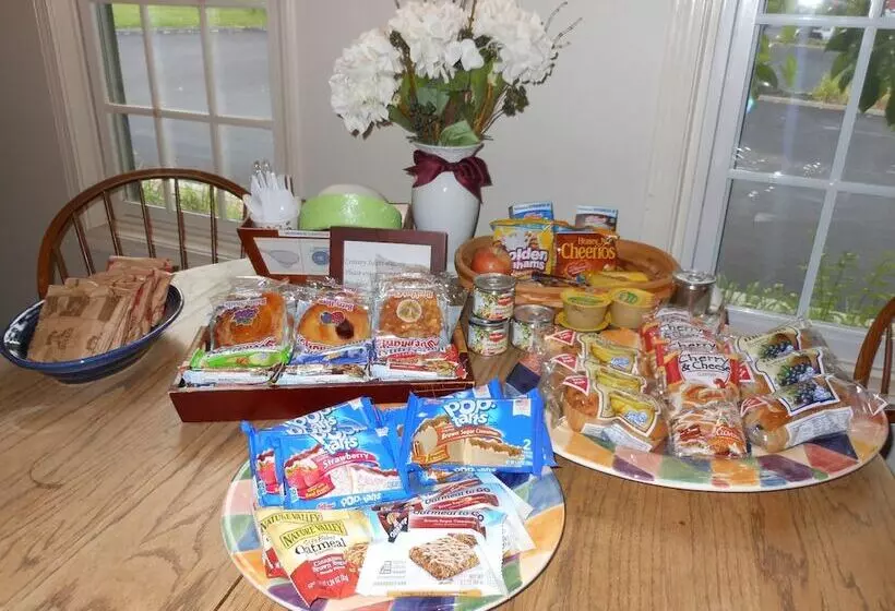 فندق Century Suites