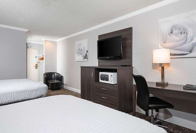 בית מלון כפרי Clarion Inn Silicon Valley