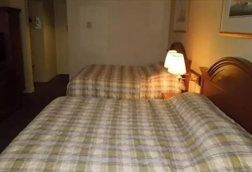 ホテル Rockville Centre Inn