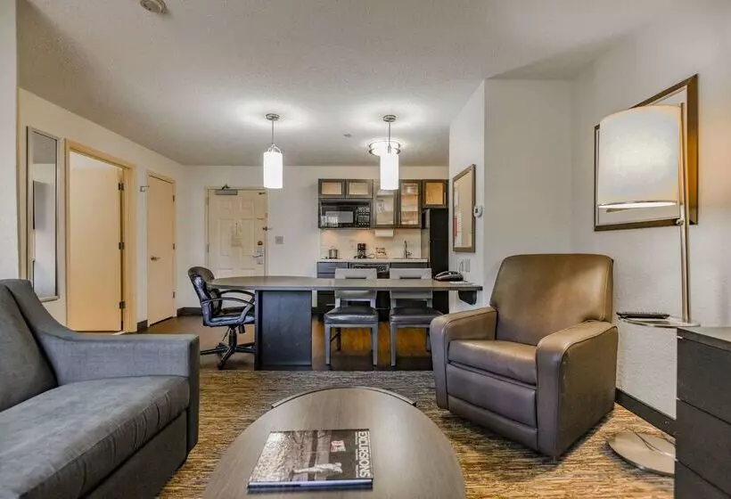 Отель Sonesta Simply Suites Birmingham Hoover