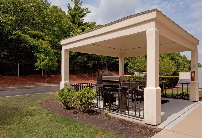 ホテル Sonesta Simply Suites Boston Braintree