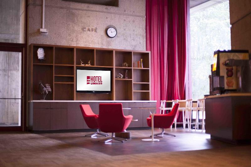 فندق Umass