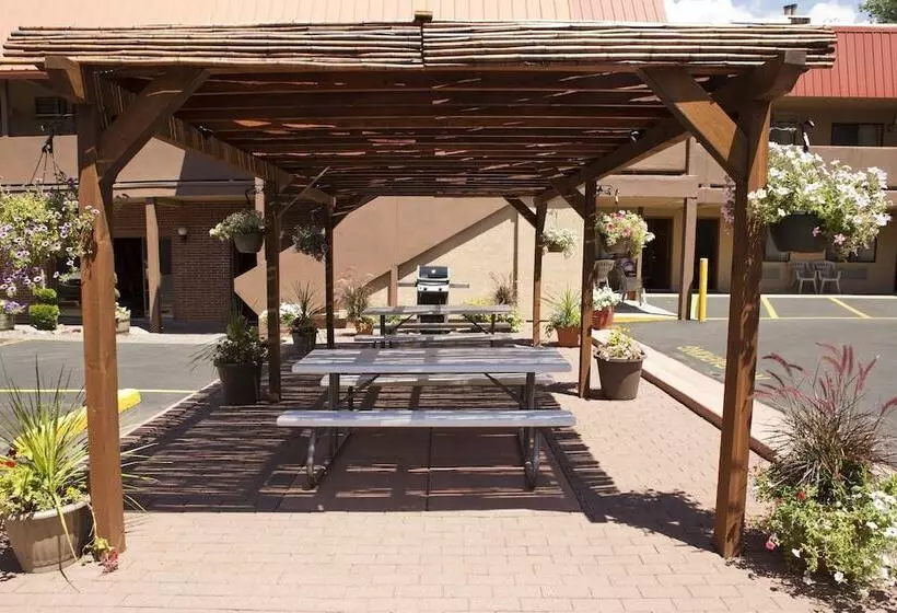 Мотель Glenwood Springs Cedar Lodge