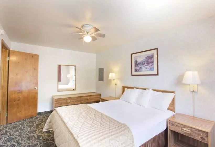 Мотель Glenwood Springs Cedar Lodge