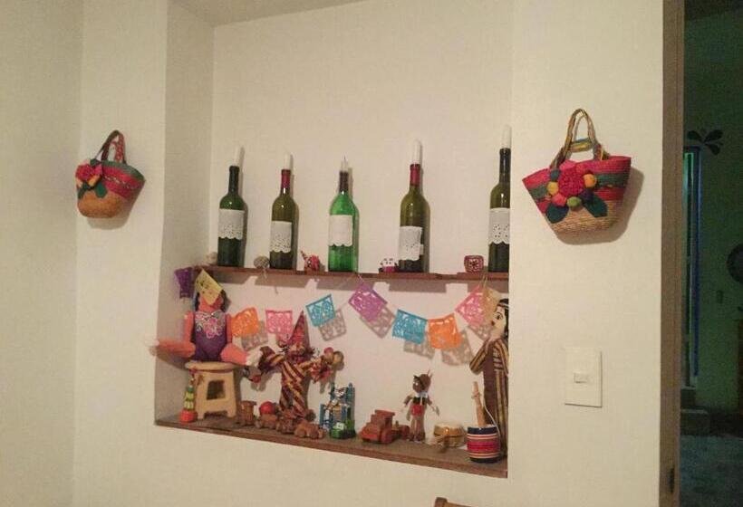 مبيت وإفطار La Casa De Los Globos