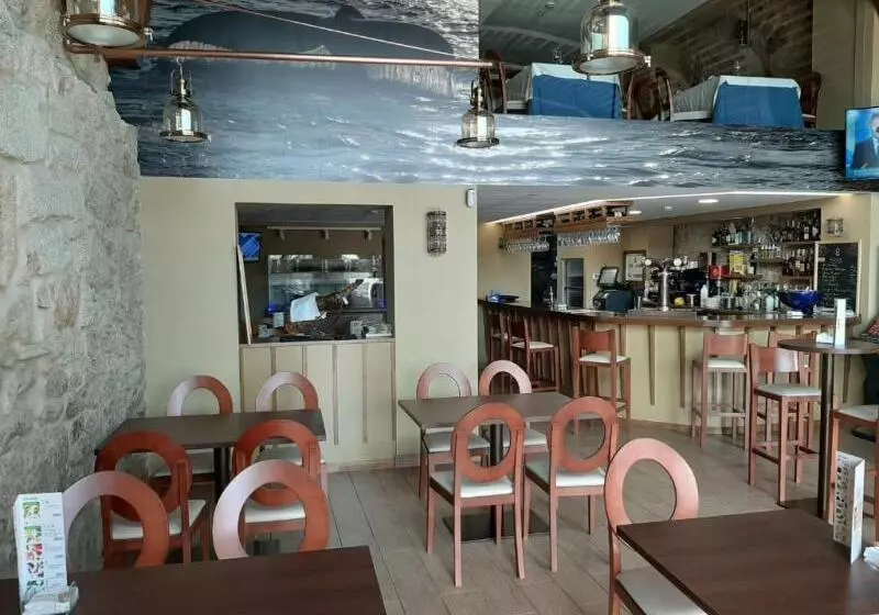 Hotelli Boutique O Náutico Laxe