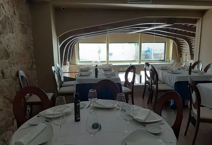 Hotelli Boutique O Náutico Laxe