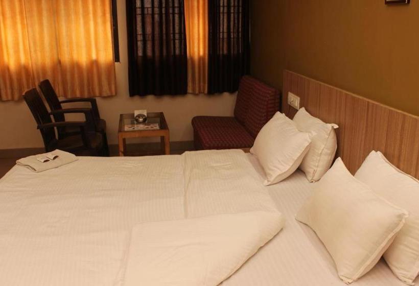 هتل Western Tower