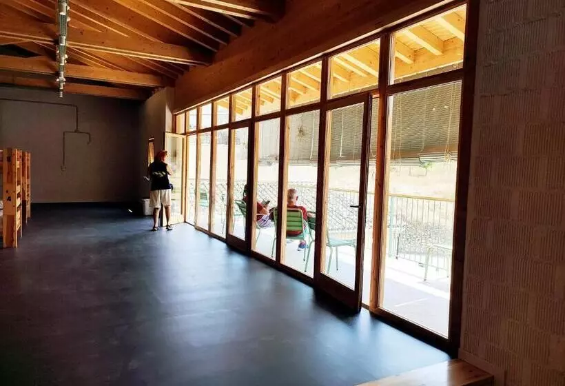 ユースホステル Santa Brigida   Real 1