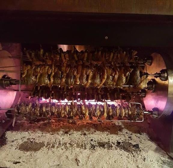 住宿加早餐 Ristorantino Il Sovrano Beb