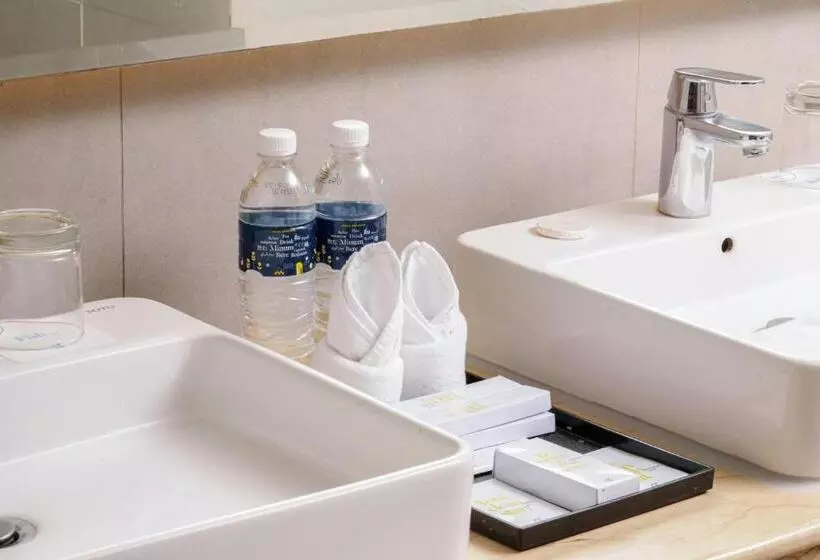 Hotelli Golden Tulip Springhill Lampung