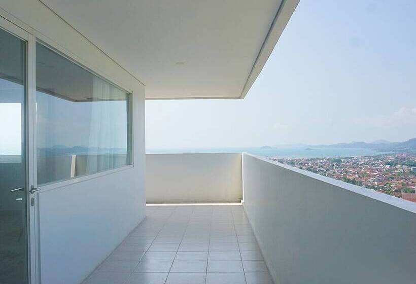 בית מלון כפרי Golden Tulip Springhill Lampung