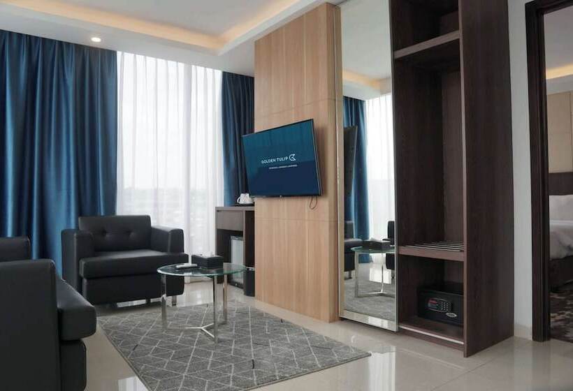 בית מלון כפרי Golden Tulip Springhill Lampung