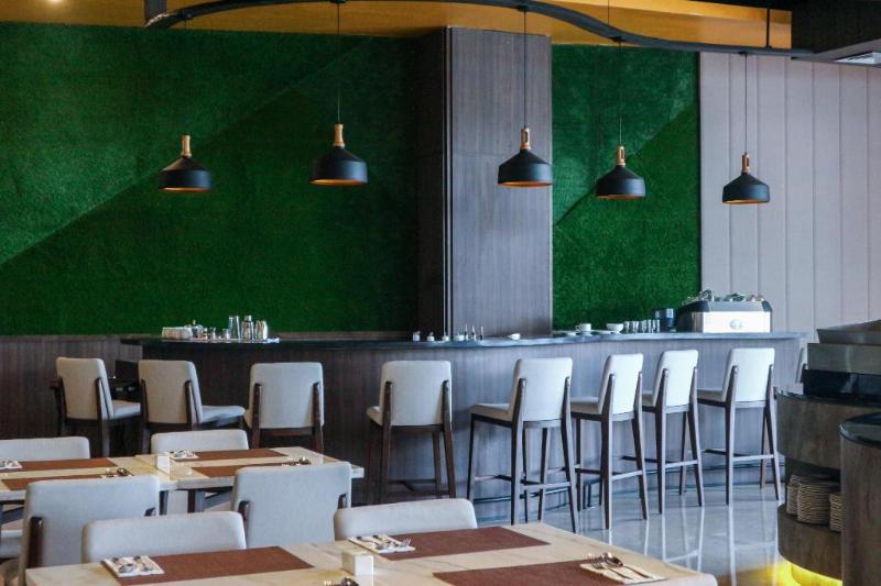 בית מלון כפרי Golden Tulip Springhill Lampung