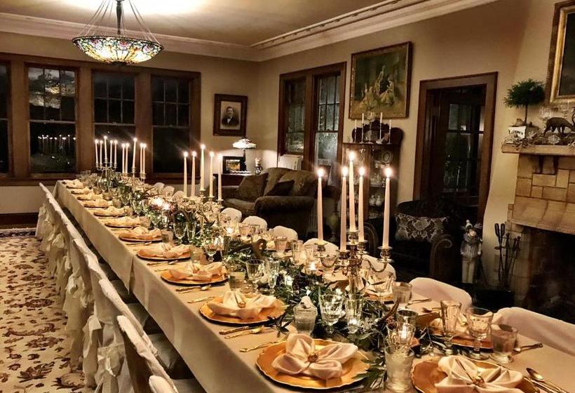 فندق The Inn On Knowles Hill Bed & Breakfast