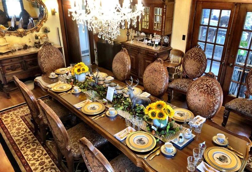 فندق The Inn On Knowles Hill Bed & Breakfast