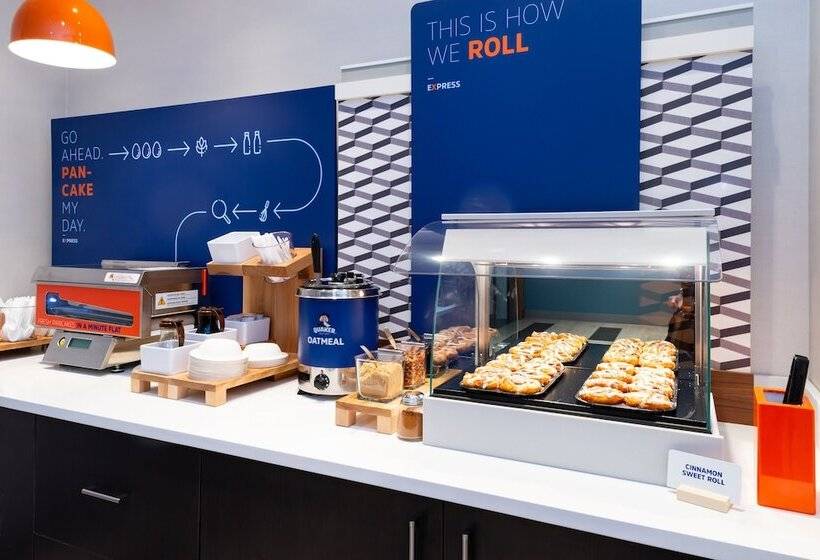 فندق Holiday Inn Express & Suites   Romeoville   Joliet North, An Ihg