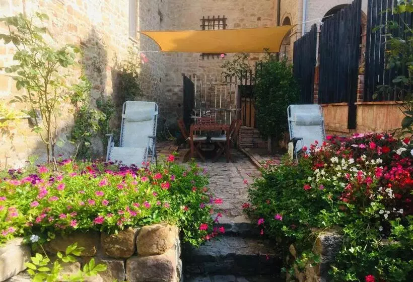 Majatalo Est Locanda