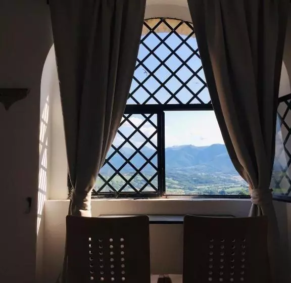 Majatalo Est Locanda