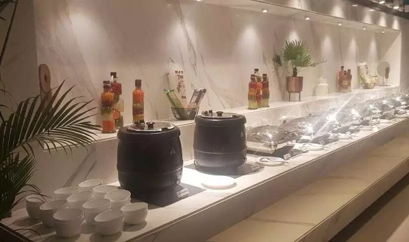 Hotelli Enrise By Sayaji Rau Indore