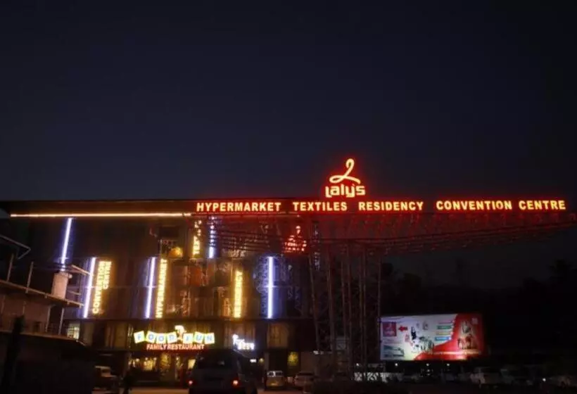 Hotel Lalys Residency
