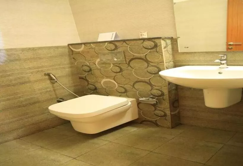 Hotel Lalys Residency