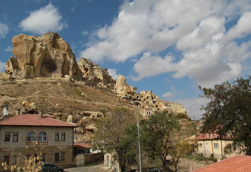 هتل Tafana Cave & Stone Lodge