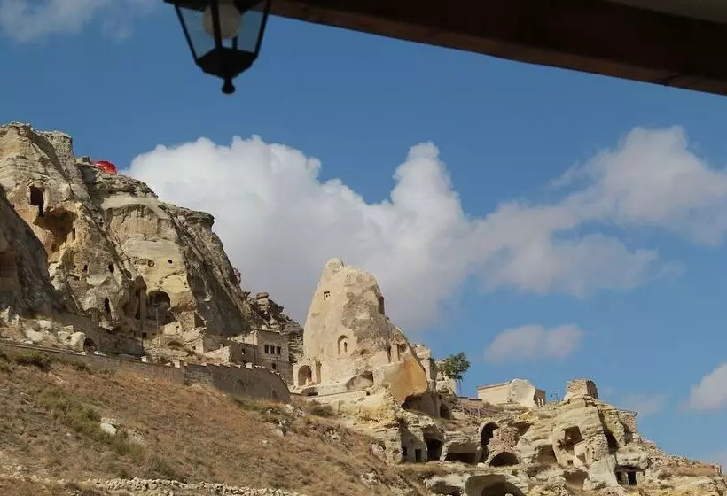 ホテル Tafana Cave & Stone Lodge