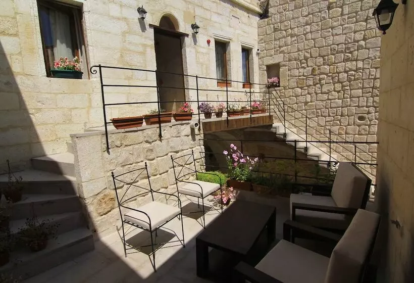 ホテル Tafana Cave & Stone Lodge
