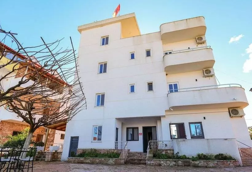 پانسیون Guest House Gerard