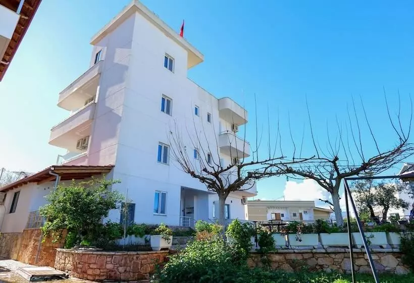 پانسیون Guest House Gerard
