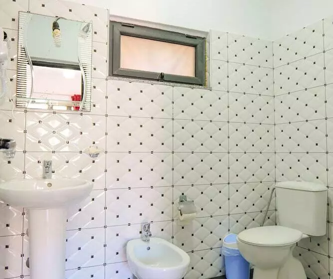 پانسیون Guest House Gerard