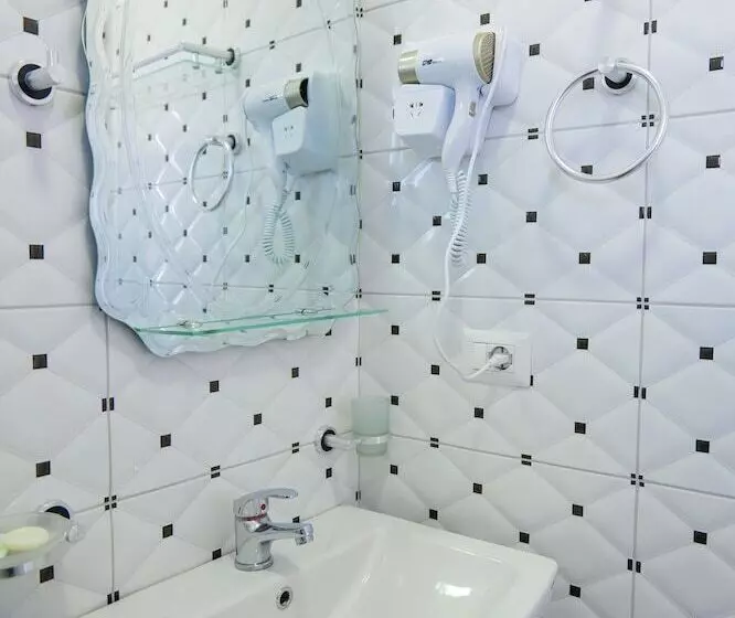 پانسیون Guest House Gerard