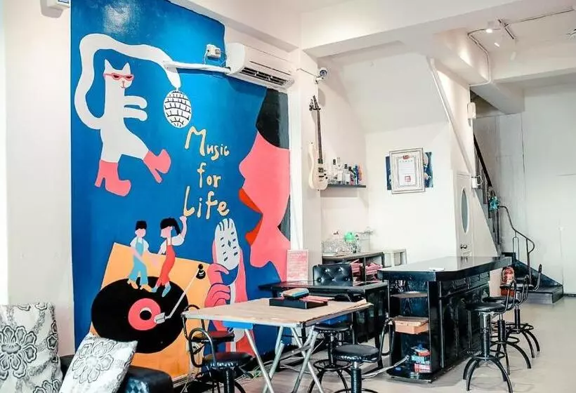 Takaobay Hostel