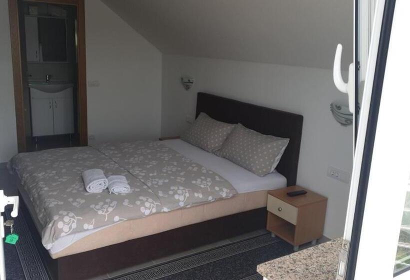 هاستل Sobes Gavrilo