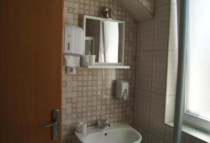 هاستل Sobes Gavrilo