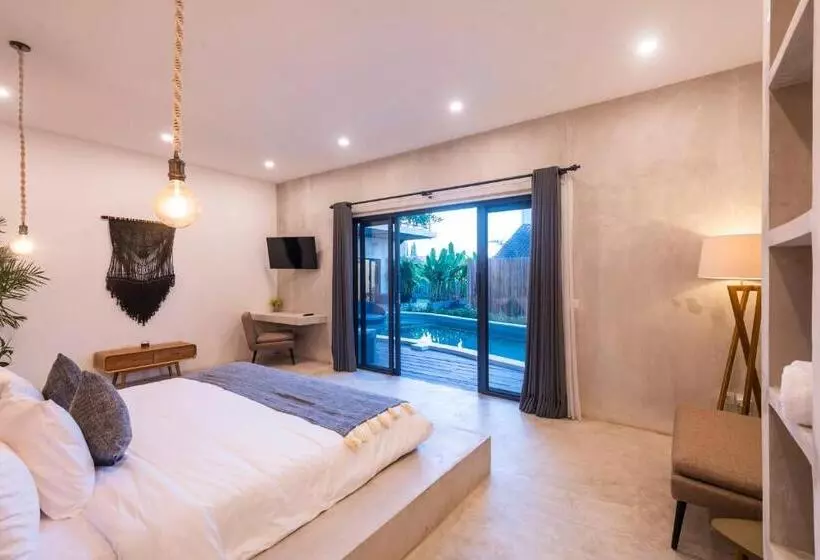 هتل Canggu Dream Studios & Villas