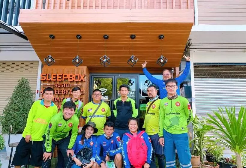 هتل کپسول Sleepbox Hostel Suratthani